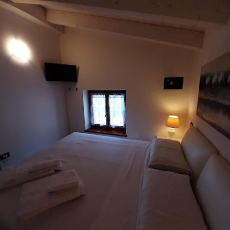 Bmp Apartment Deluxe 1 Jacuzzi Riscaldata Privata Vista Lago Di Garda ブレンゾーネ エクステリア 写真