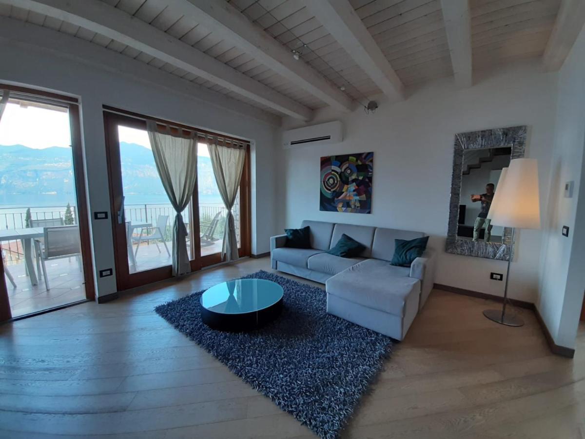Bmp Apartment Deluxe 1 Jacuzzi Riscaldata Privata Vista Lago Di Garda ブレンゾーネ エクステリア 写真