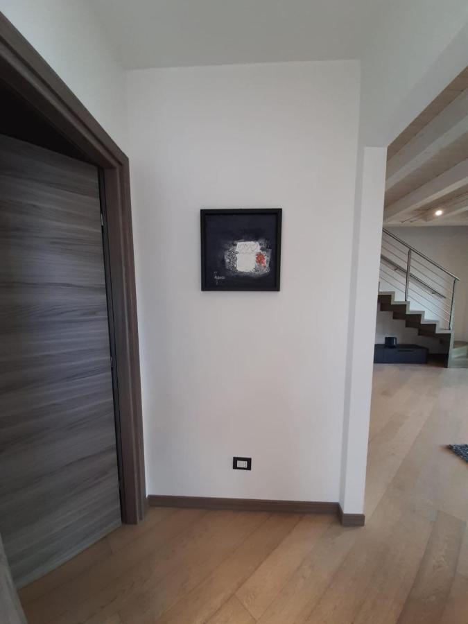 Bmp Apartment Deluxe 1 Jacuzzi Riscaldata Privata Vista Lago Di Garda ブレンゾーネ エクステリア 写真